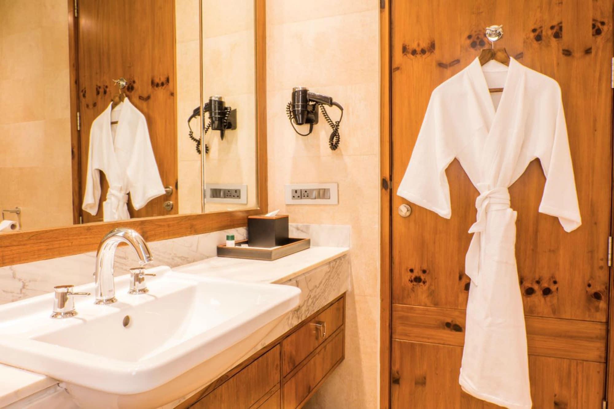 เลมอน ทรี พรีเมียร์ คอร์เบตต์ Hotel รามนาการ์ ภายนอก รูปภาพ