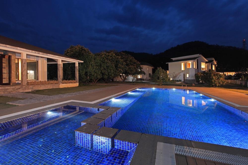เลมอน ทรี พรีเมียร์ คอร์เบตต์ Hotel รามนาการ์ ภายนอก รูปภาพ