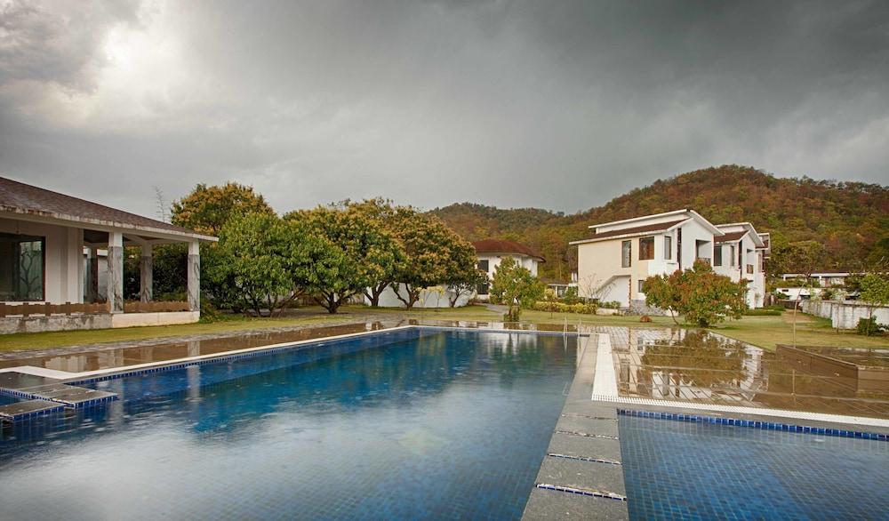 เลมอน ทรี พรีเมียร์ คอร์เบตต์ Hotel รามนาการ์ ภายนอก รูปภาพ